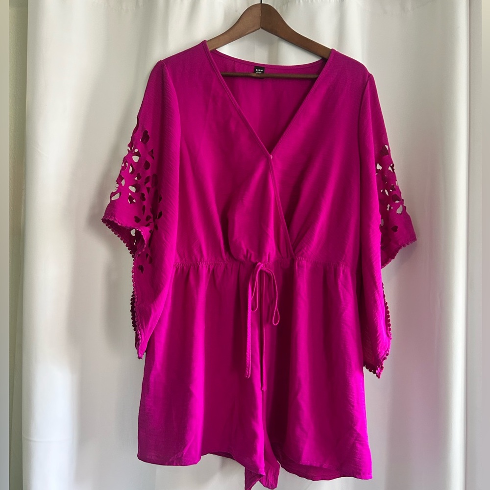 Fuchsia Coloured Romper, looks as new. Bright, Clean, Cute